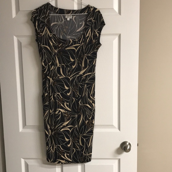 Pretty Black / Brown / Tan Pattern Flowy Cleo Mini / Cocktail Dress; Size 2P - Picture 2 of 13